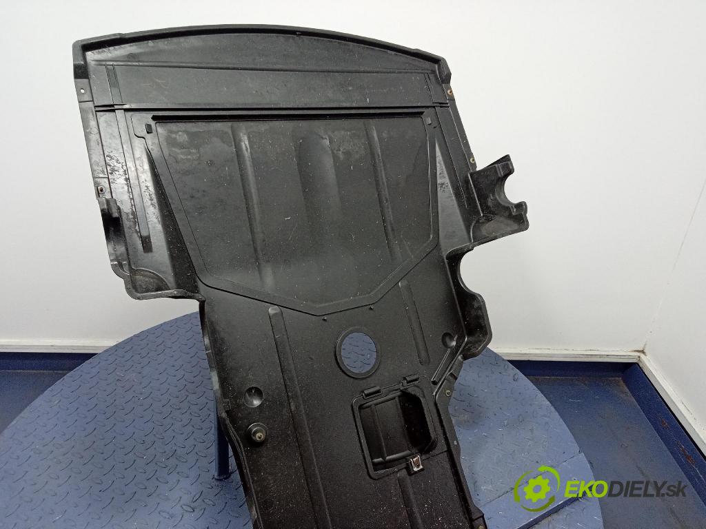Bmw Seria 3 1999 kryt Plast: podvozek: 8193818