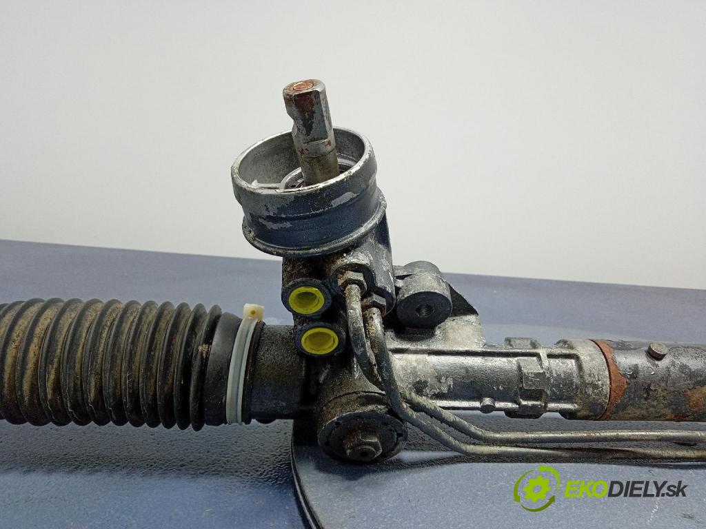 Audi A4 2003 Ozubené kolo: volant 6700000269
