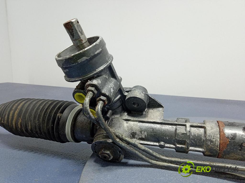 Audi A4 2003 Ozubené kolo: volant 6700000269