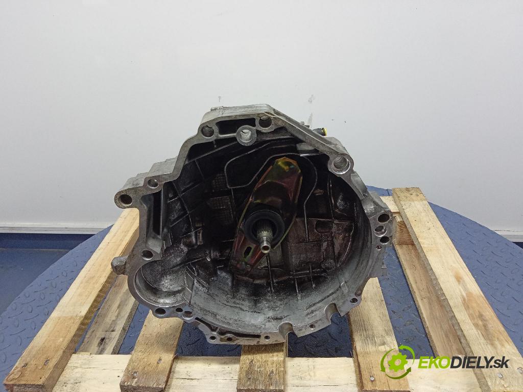 Audi A4 2003 prevodovka Manualna GGG