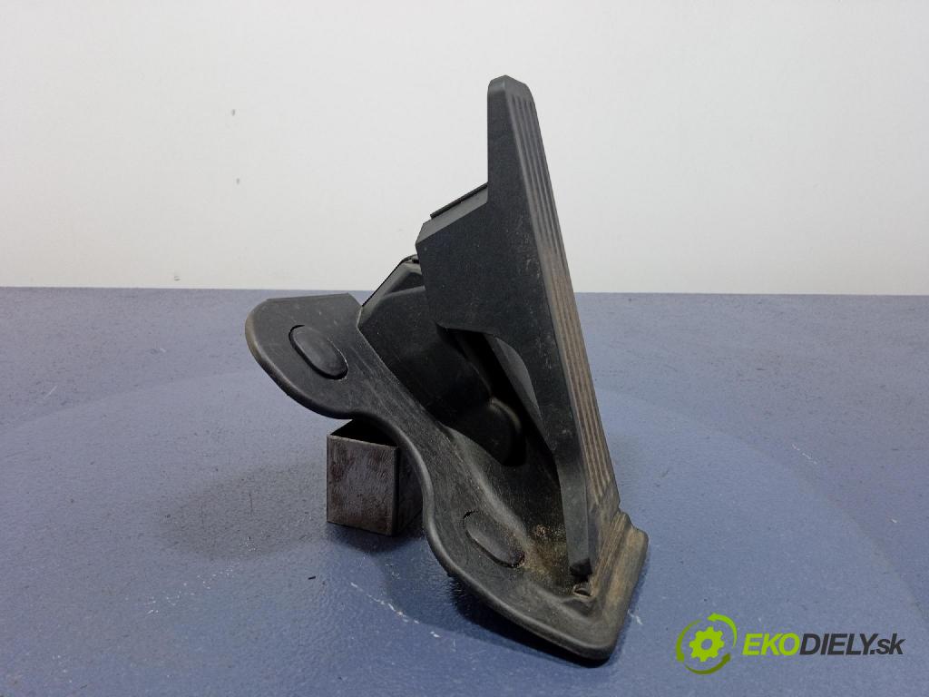 Mazda Cx-5 2013 pedal Plyn: KD31-41600