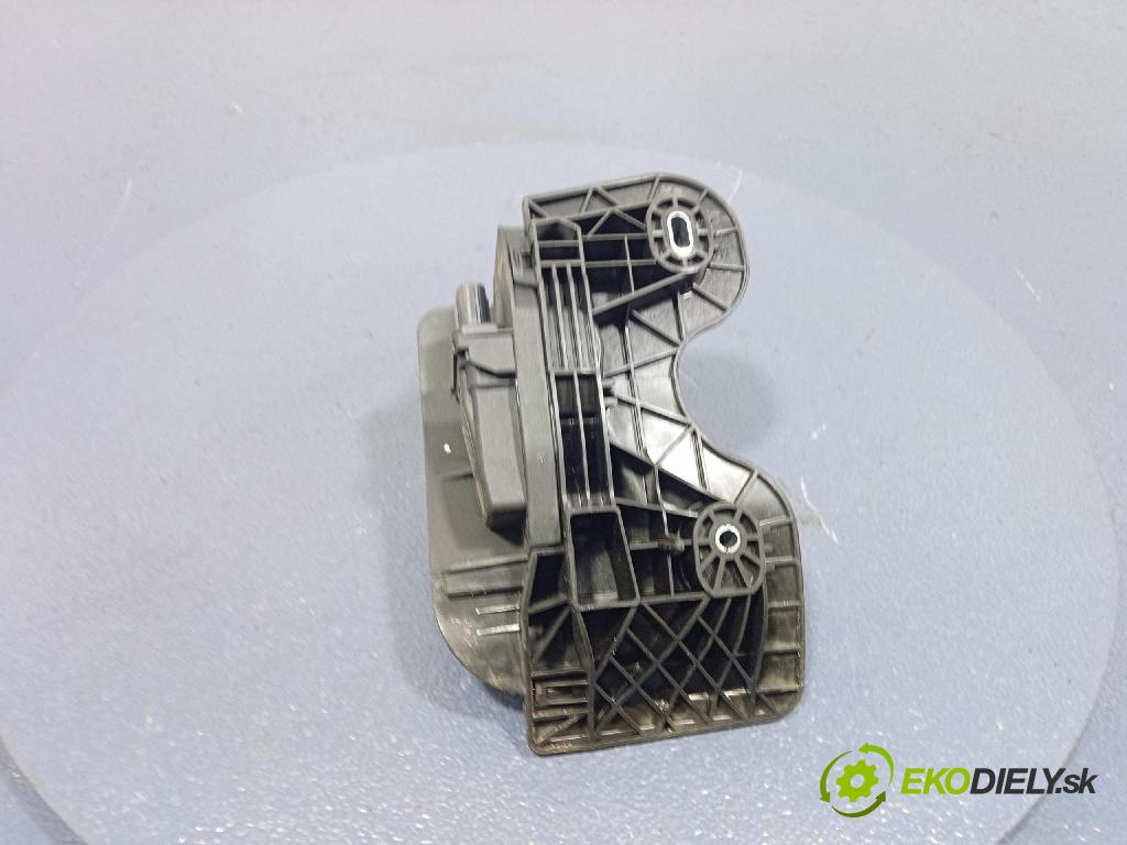 Mazda Cx-5 2013 pedal Plyn: KD31-41600