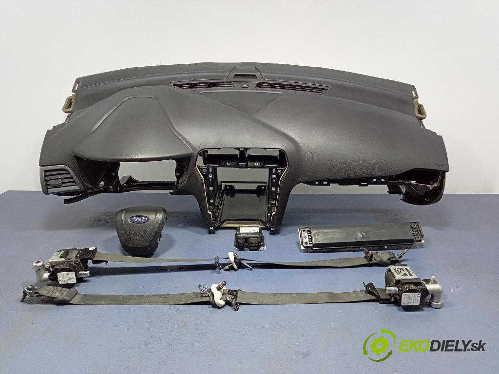 Ford Mondeo 2017 kokpit,pristrojová doska DS73-F04290-A