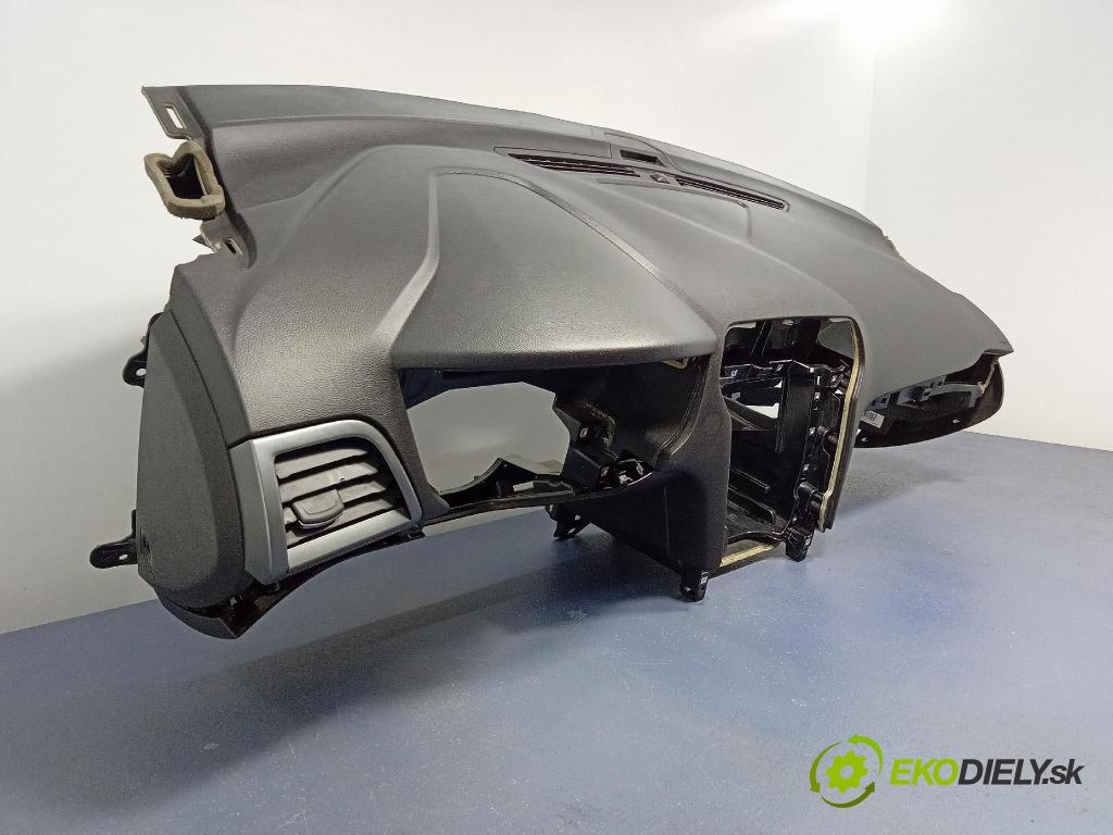 Ford Mondeo 2017 kokpit,pristrojová doska DS73-F04290-A