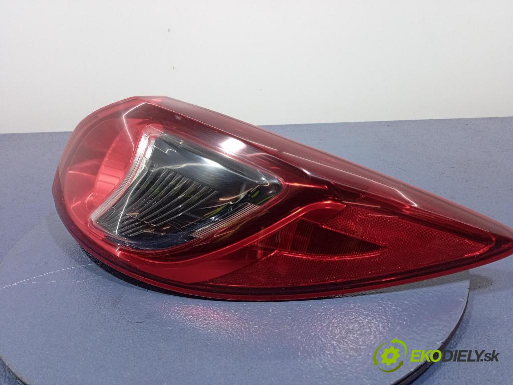 Mazda Cx-5 2013 svetlo / reflektor zad Prava: Vnútri: KD5451150