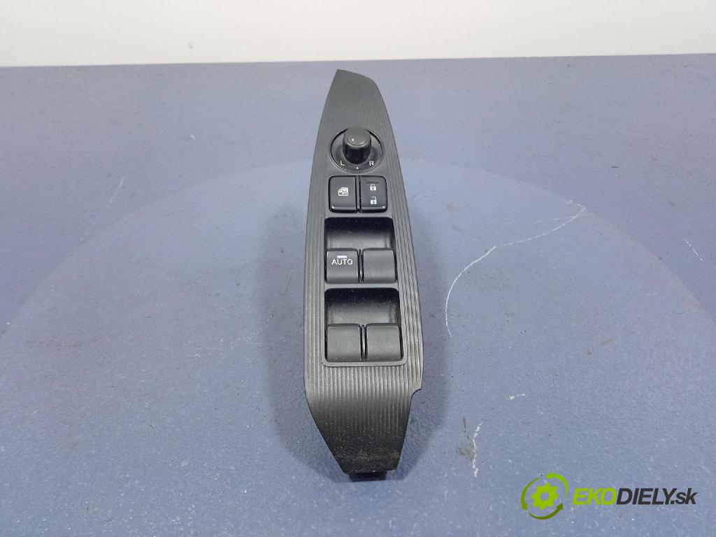 Mazda Cx-5 2013 prepínač Okná: KD3566350
