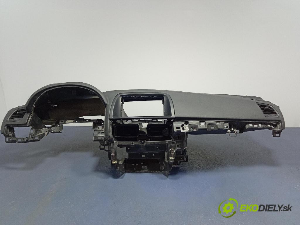 Mazda Cx-5 2013 kokpit,pristrojová doska KD45-60141