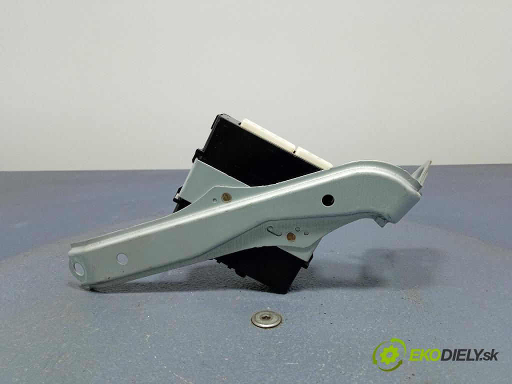 Lexus RX 2009 riadiaca jednotka svetiel 89940-48061
