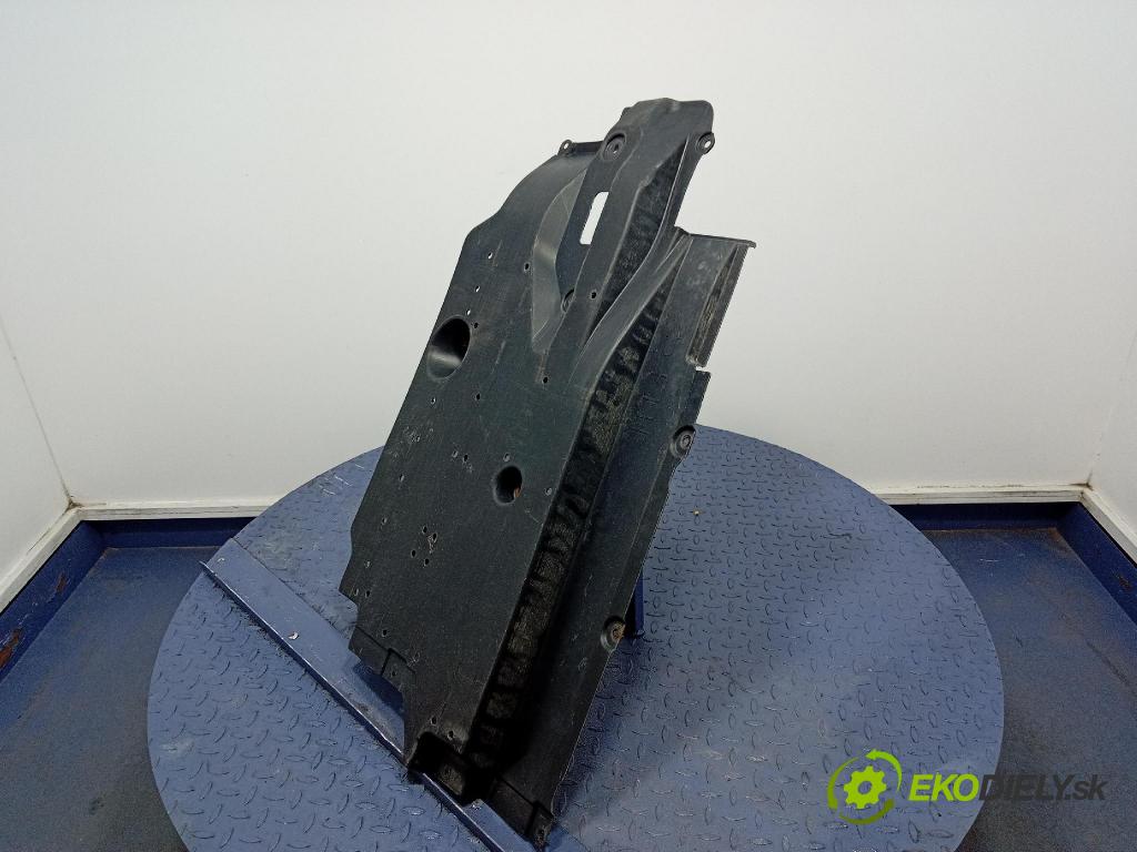 Mazda Cx-5 2013 kryt Plast: podvozek: KD5356371