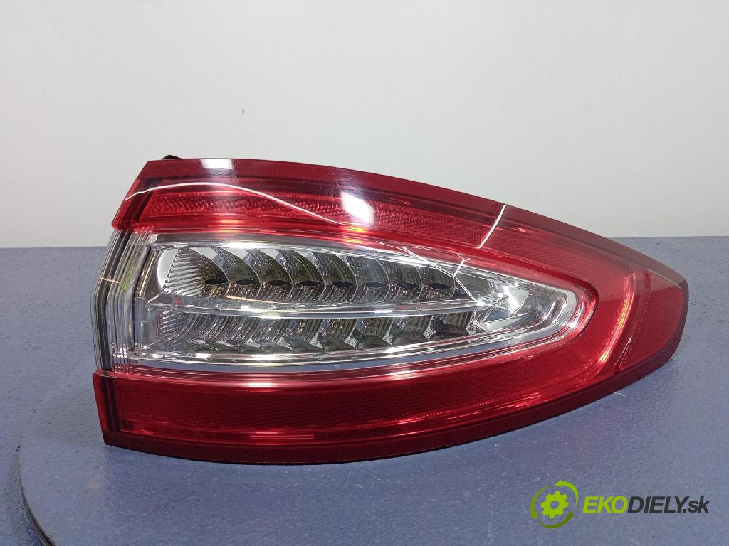 Ford Mondeo 2017 svetlo / reflektor zad Prava: Vonkajsia: DS73-13404-FJ