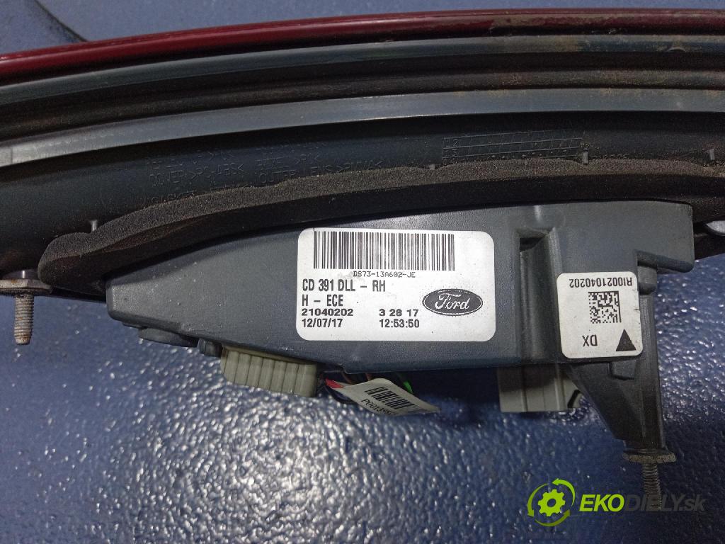 Ford Mondeo 2017 svetlo / reflektor zad Prava: Vnútri: DS73-13A602-JE