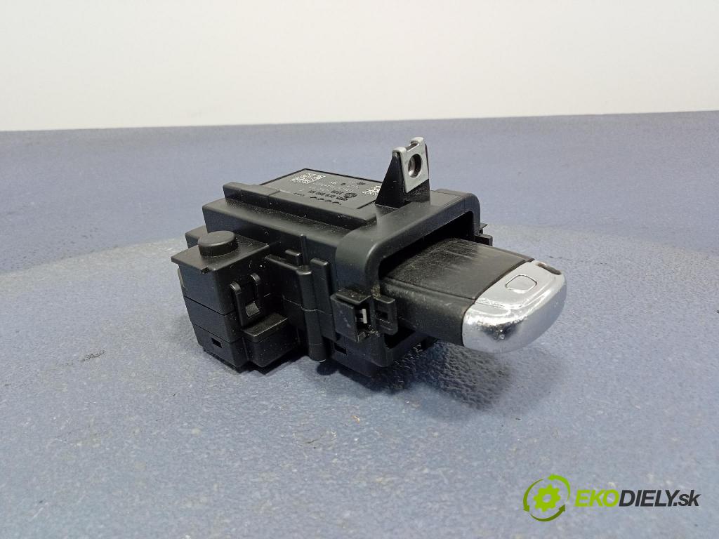 Audi A4 2008 Spínač zapaľovania: 8K0909131C