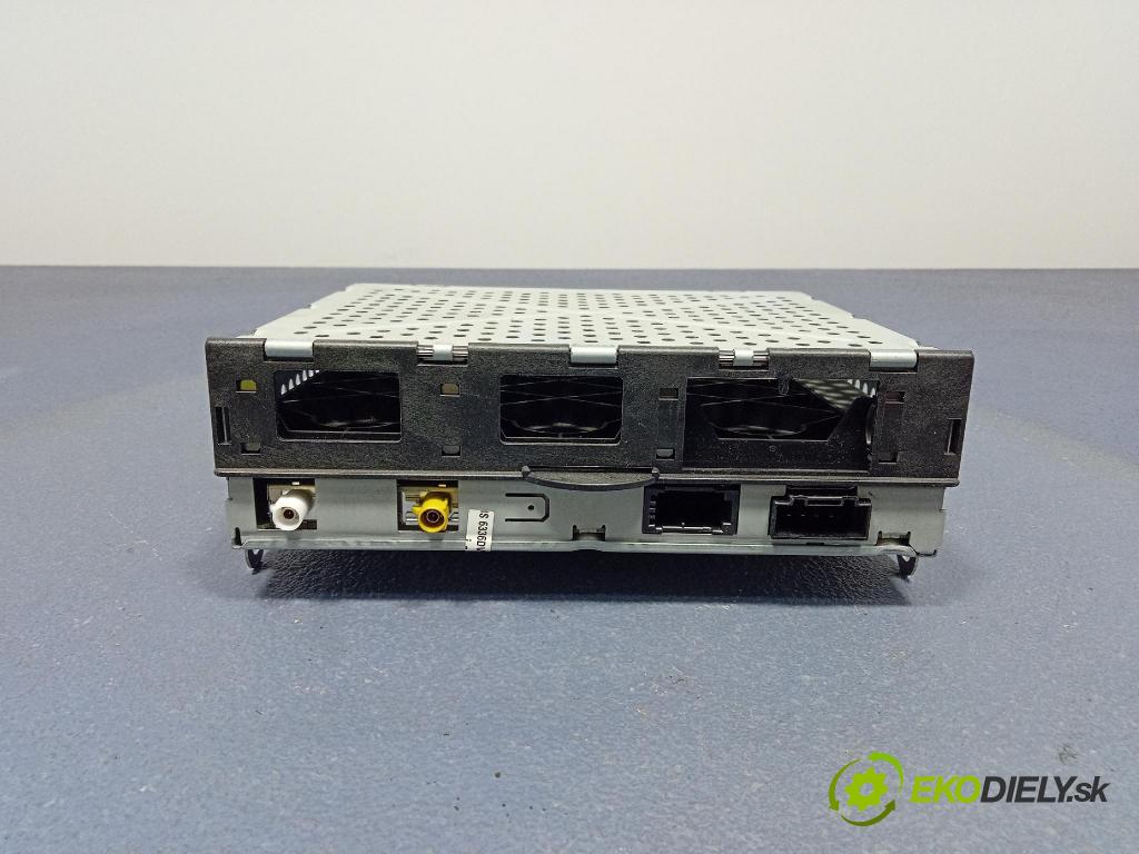 Audi A4 2008 Radio I Navigácia: 4F0035541L