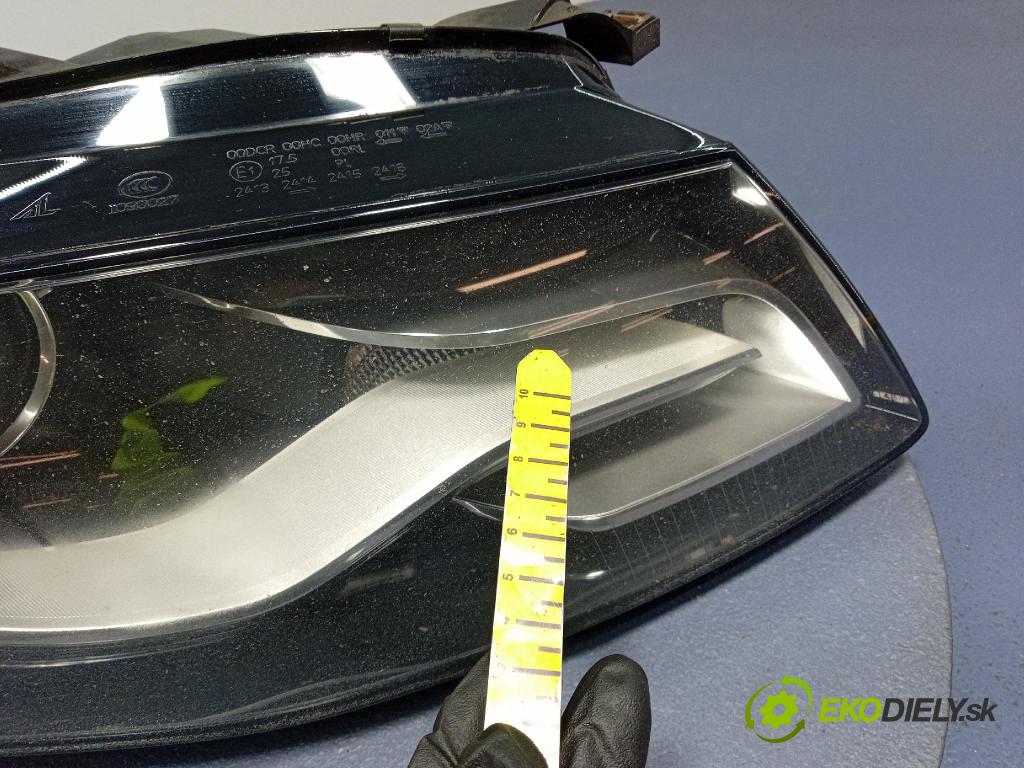 Audi A4 2008 Reflektor: v pravo: 8K0941004C