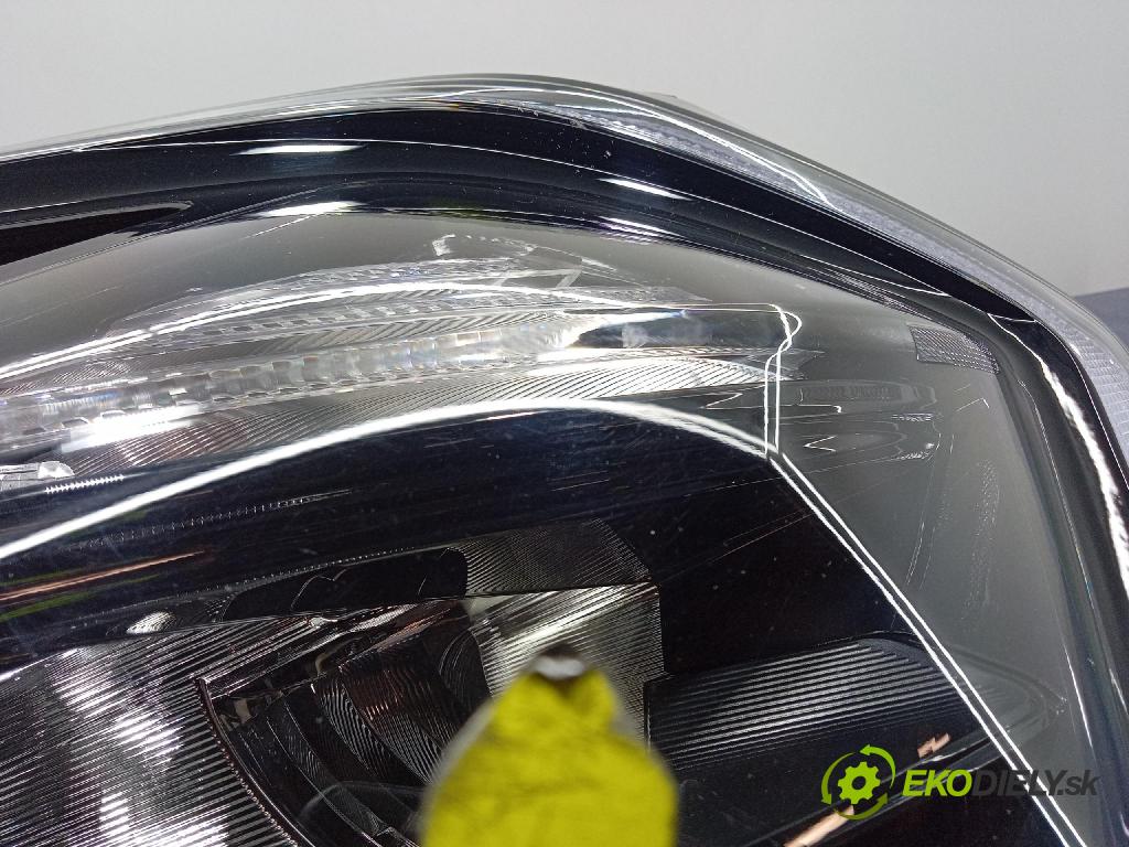 Kia Sportage 0 Reflektor: Vľavo: R292112020