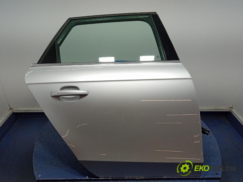 Audi A4 2008 dvere zad pravé