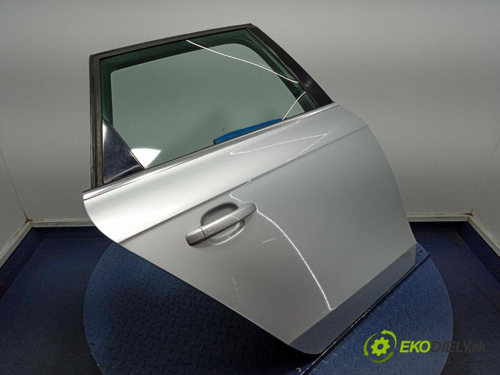 Audi A4 2008 dvere zad pravé