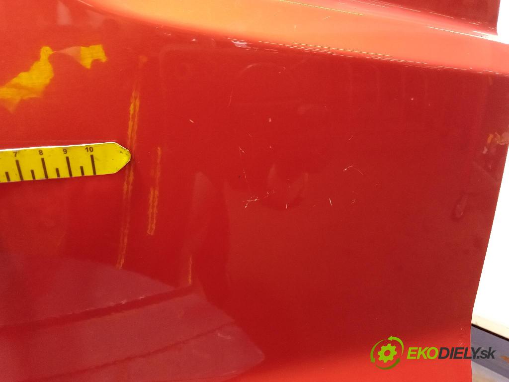 Ford Ecosport 2015 zadna dveře kufra: kufra: