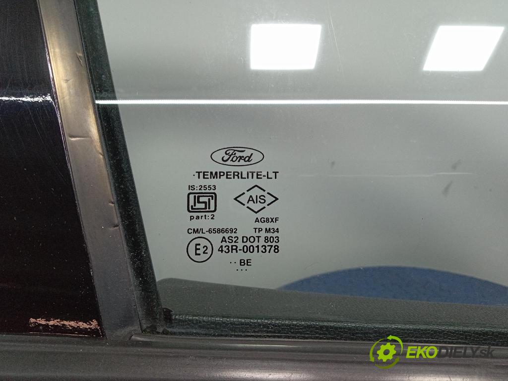 Ford Ecosport 2015 dvere Predné pravé