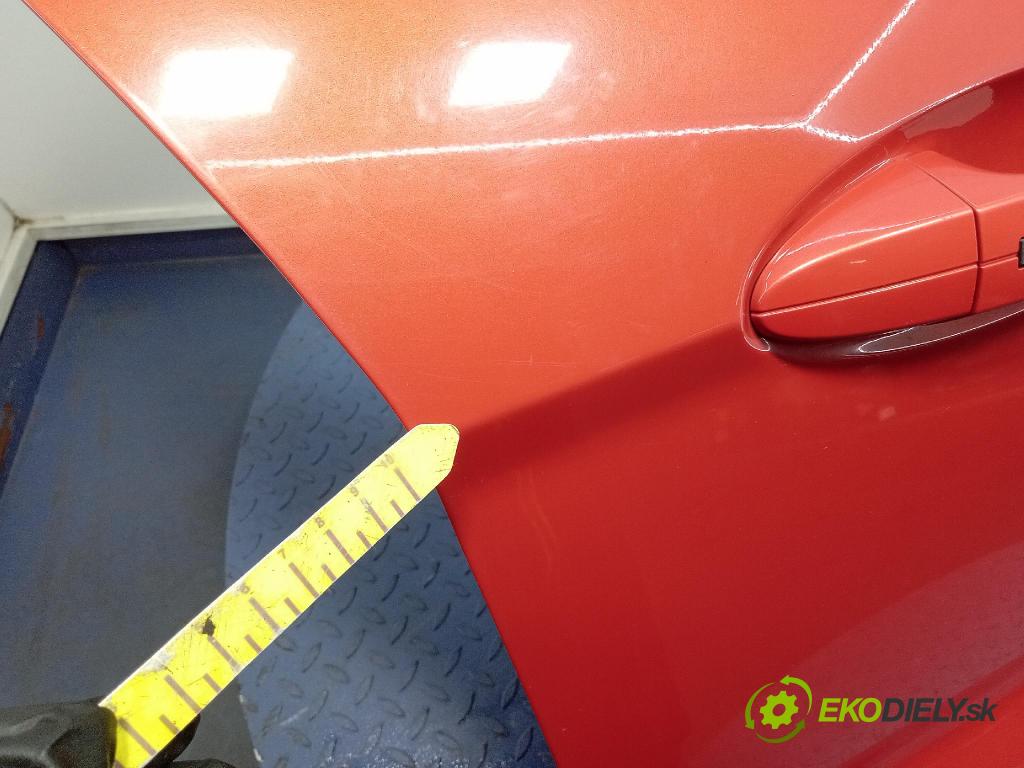 Ford Ecosport 2015 dvere Predné pravé