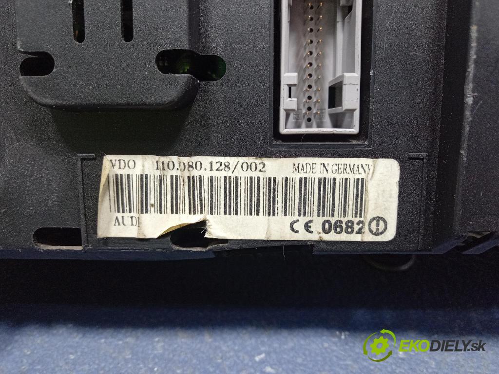 Audi A6 2002 prístrojovka/ budíky 4B0920933J