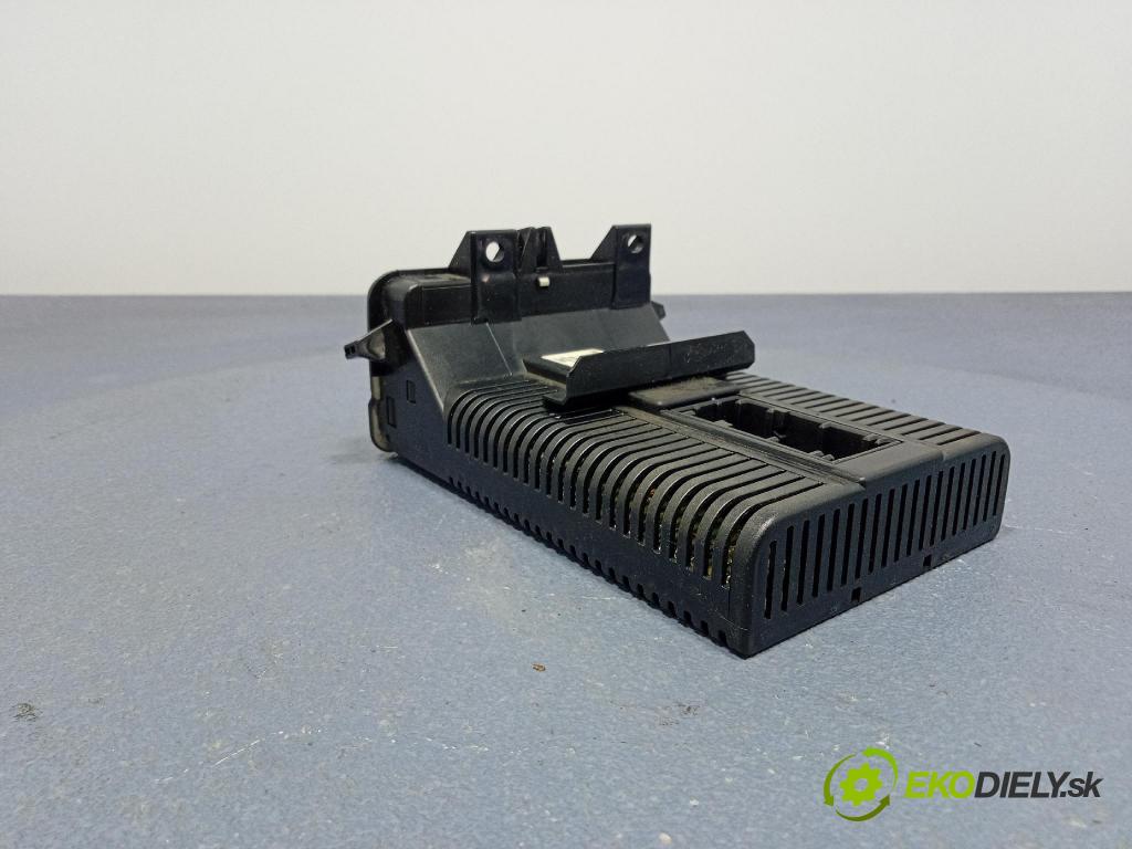 Bmw Seria 3 2003 prepínač svetiel 6923481