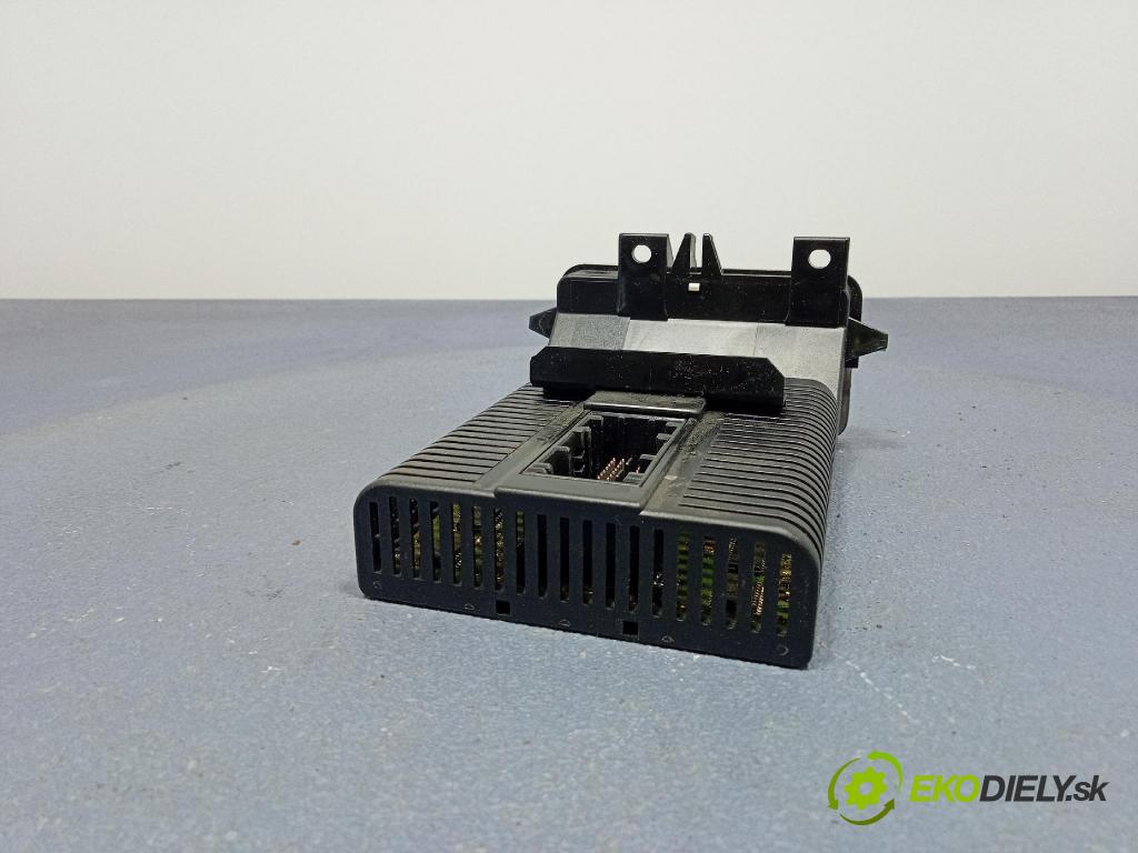 Bmw Seria 3 2003 prepínač svetiel 6923481