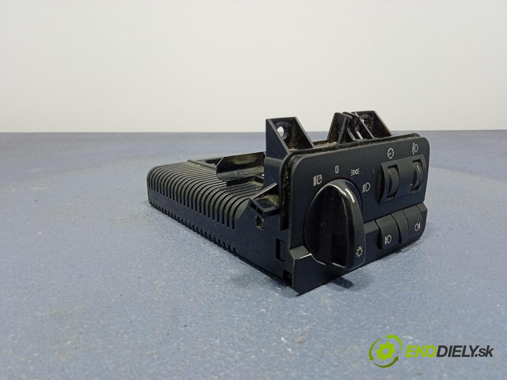 Bmw Seria 3 2003 prepínač svetiel 6923481