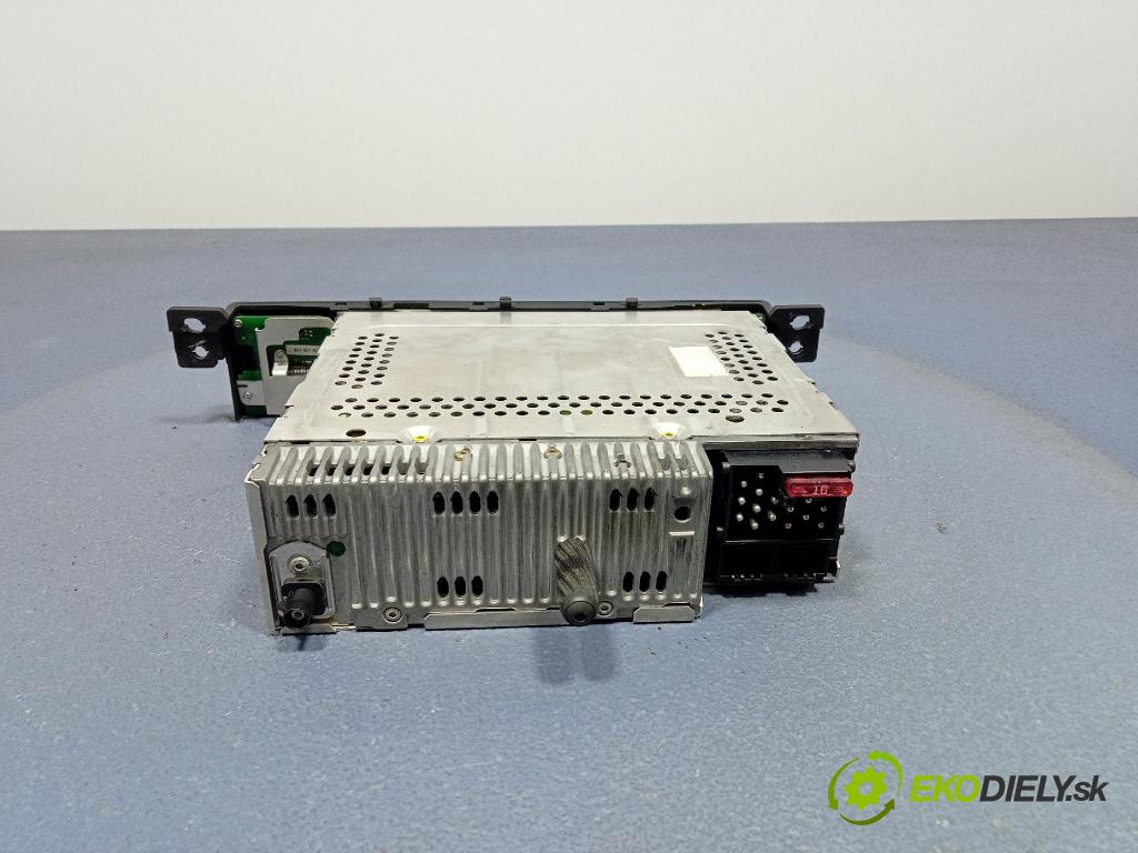 Bmw Seria 3 2003 Radio I Navigácia: 6916047