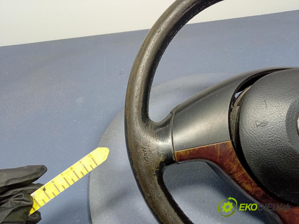 Bmw Seria 3 2003 volant 6760655