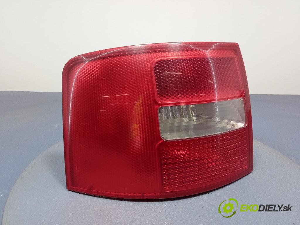 Audi A6 2002 svetlo / reflektor zad ľavá Vonkajsia: 4B9945095F