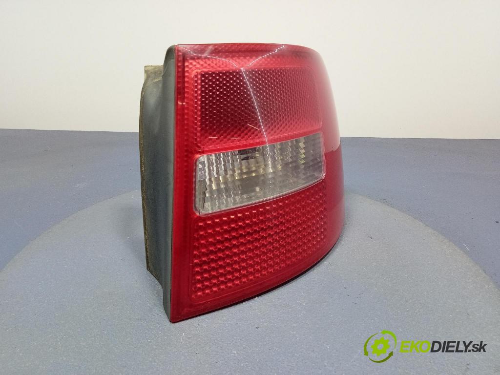 Audi A6 2002 svetlo / reflektor zad Prava: Vonkajsia: 4B9945096F