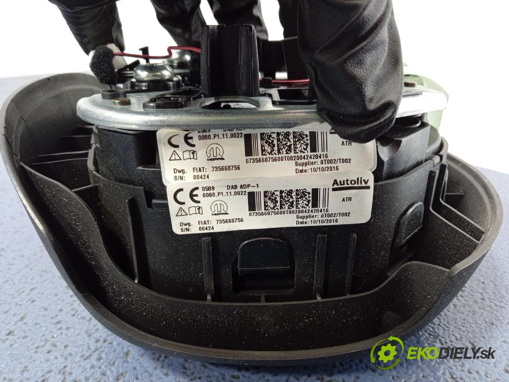 Fiat Tipo 2016 kokpit,pristrojová doska 735660756