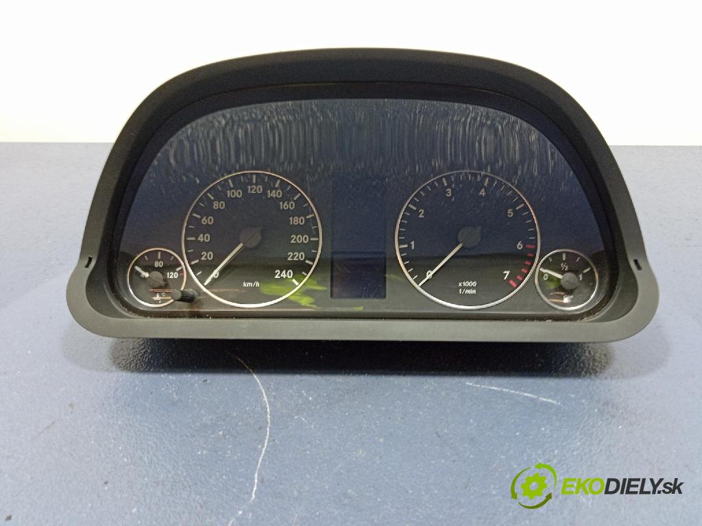 Mercedes A-Klasa 2006 prístrojovka/ budíky 1031098101