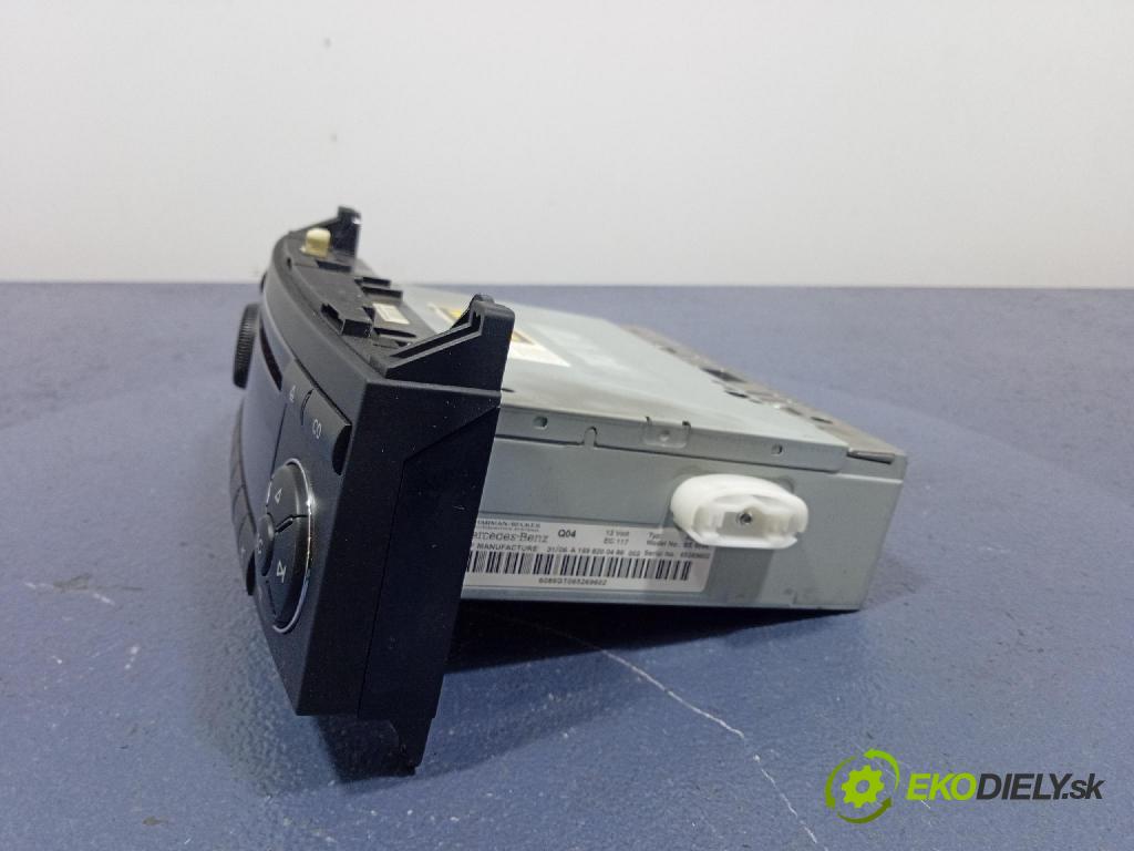 Mercedes A-Klasa 2006 Radio I Navigácia: A1698200486