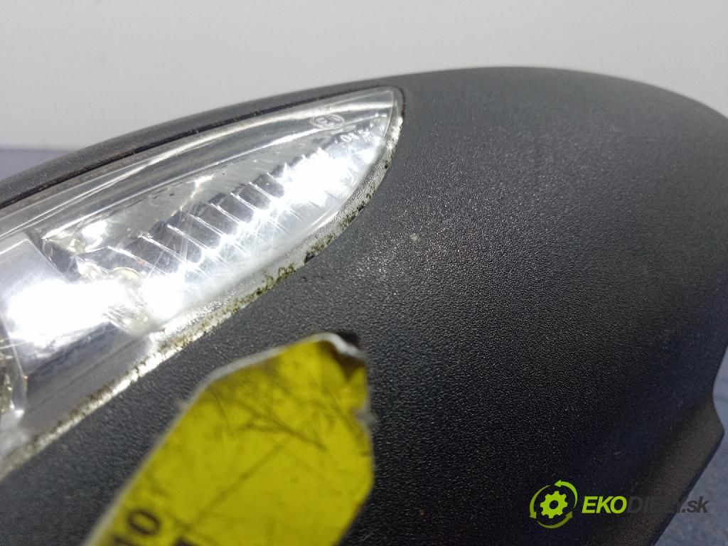 Mercedes A-Klasa 2006 zrkadlo pravé A3140418