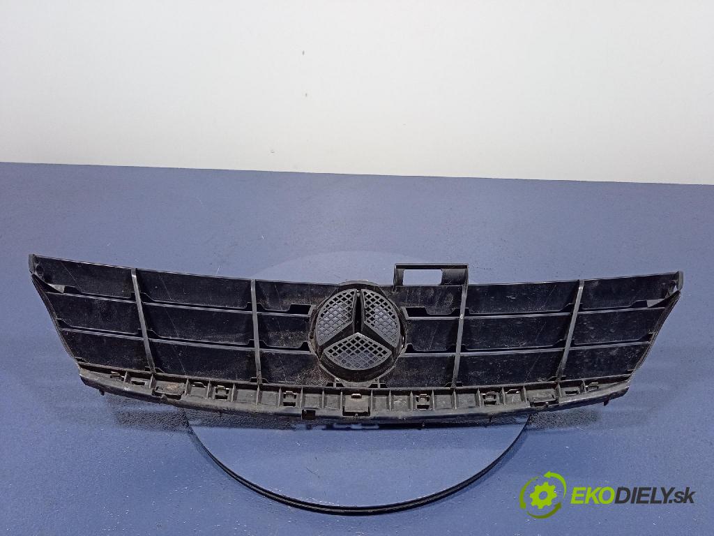 Mercedes A-Klasa 2006 miežka / Gril: A1698800083