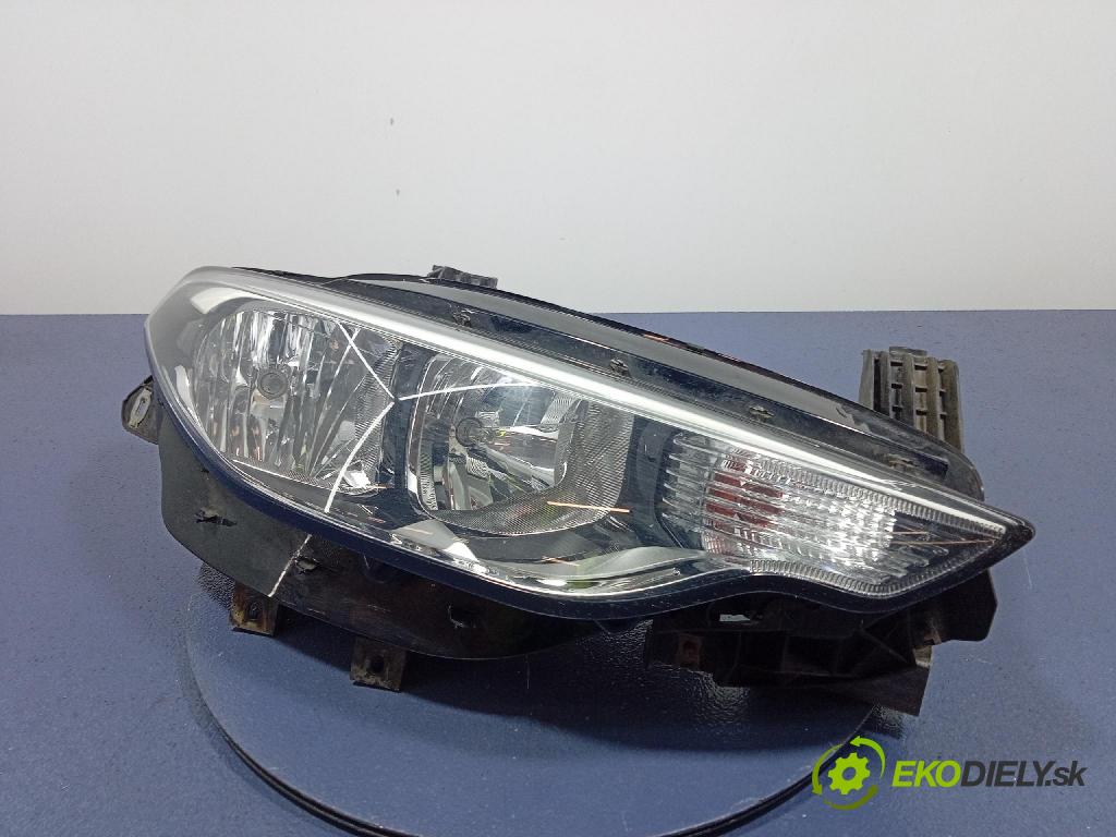 Fiat Tipo 2016 Reflektor: v pravo: 519844890E