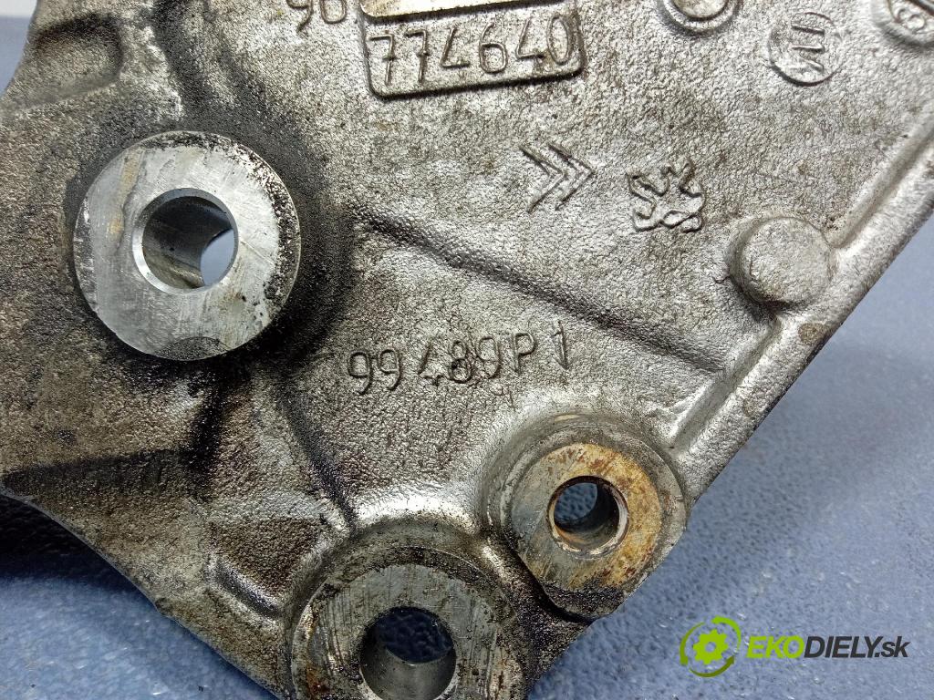 Citroen Ds5 0 airbag / držiak skrine 9677464080