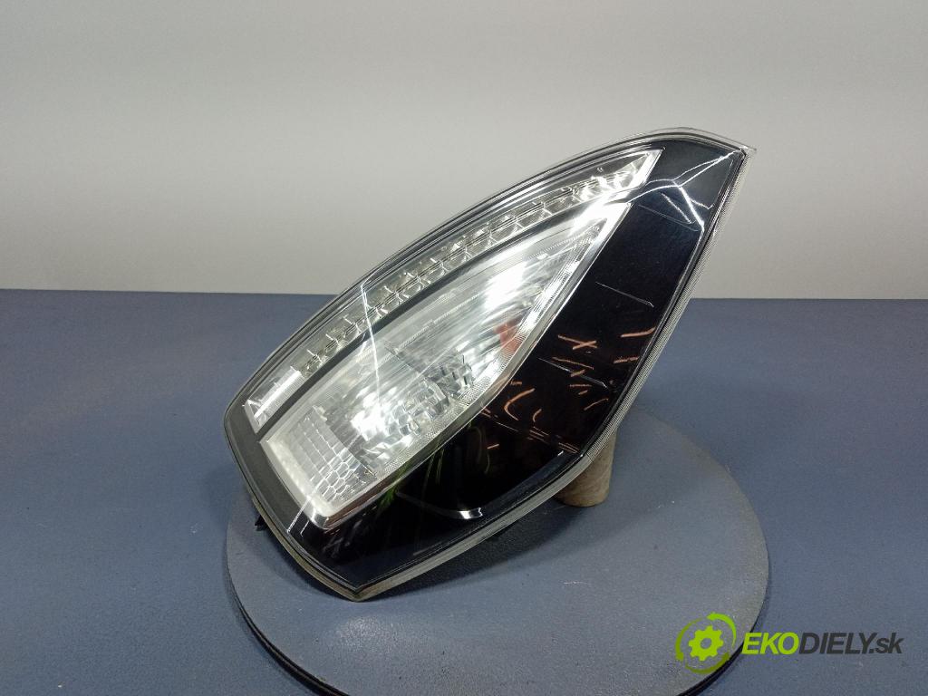 Mazda 5 2009 svetlo / reflektor zad Prava: Vonkajsia: C31751150
