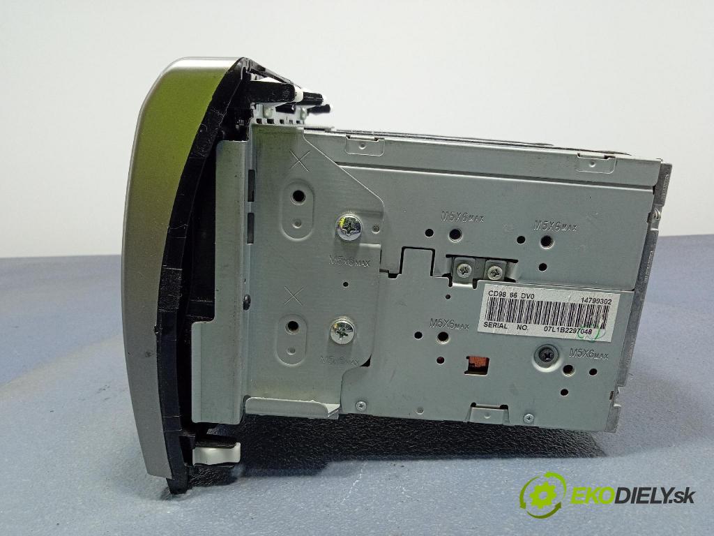Mazda 5 2009 Radio I Navigácia: CD9866DV0
