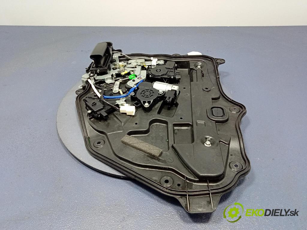 Mazda 5 2009 mechanizmus okna Okná: zad v pravo: C2357297X