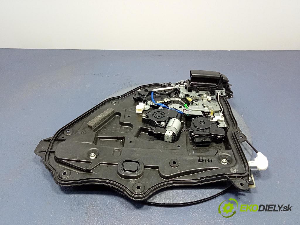 Mazda 5 2009 mechanizmus okna Okná: zad v pravo: C2357297X