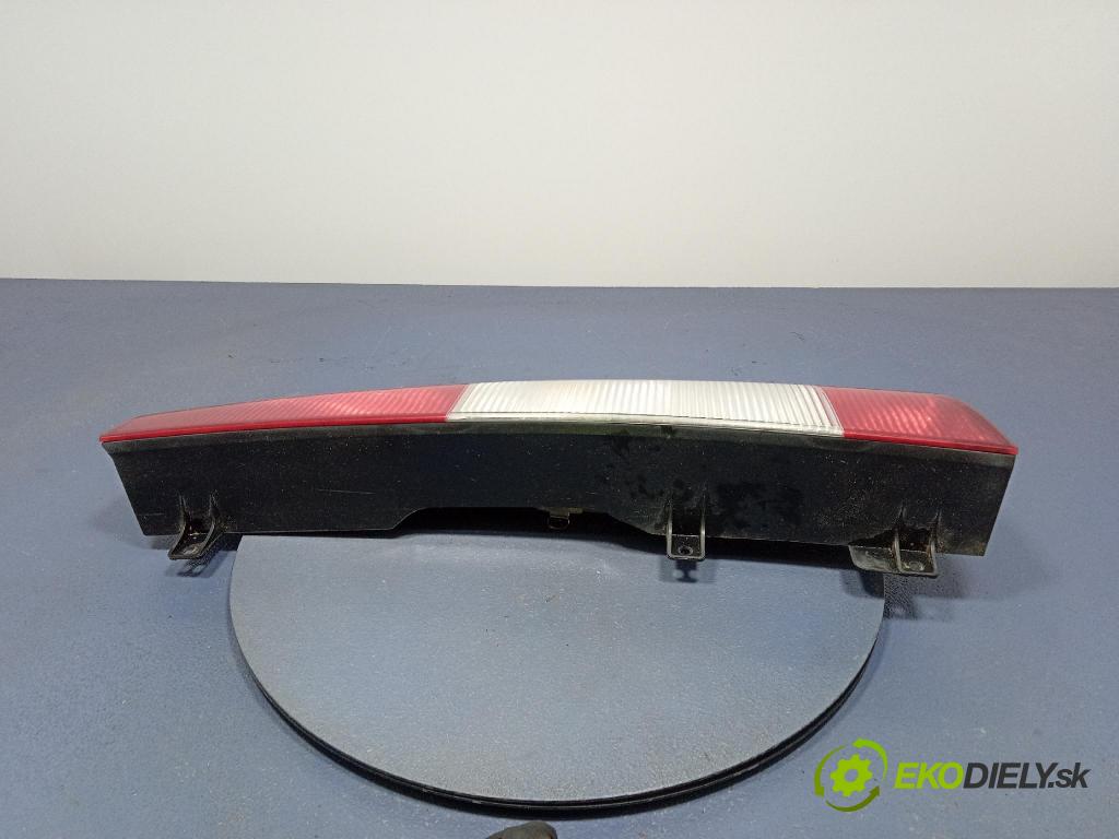 Mercedes Vito 2006 světlo Zad: Práva: Mimo: A6398201764