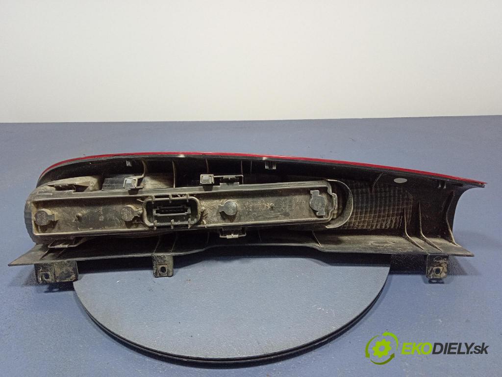 Mercedes Vito 2006 světlo Zad: Práva: Mimo: A6398201764