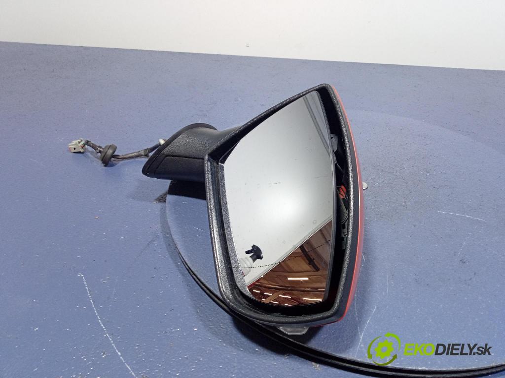 Ford Ecosport 2015 zrkadlo pravé