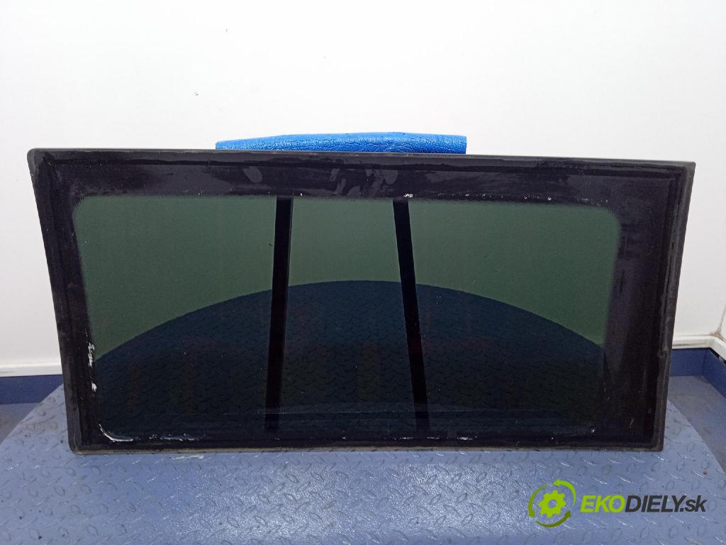 Mercedes Vito 2006 sklo dvere zad Prava: