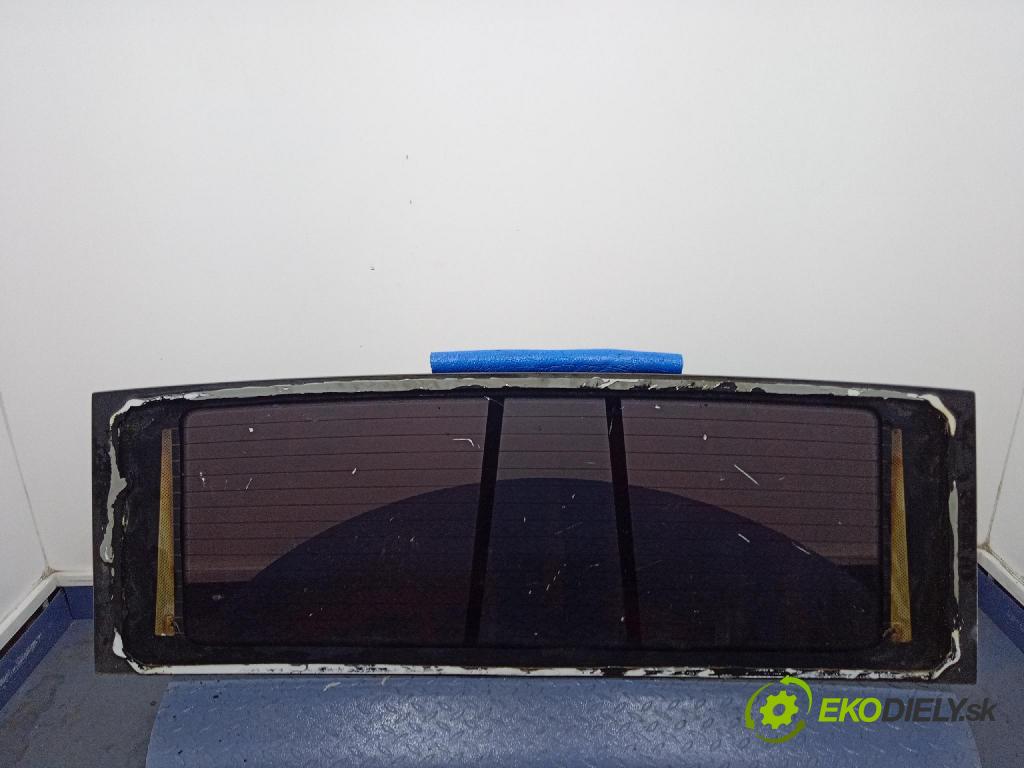 Mercedes Vito 2006 sklo zadna
