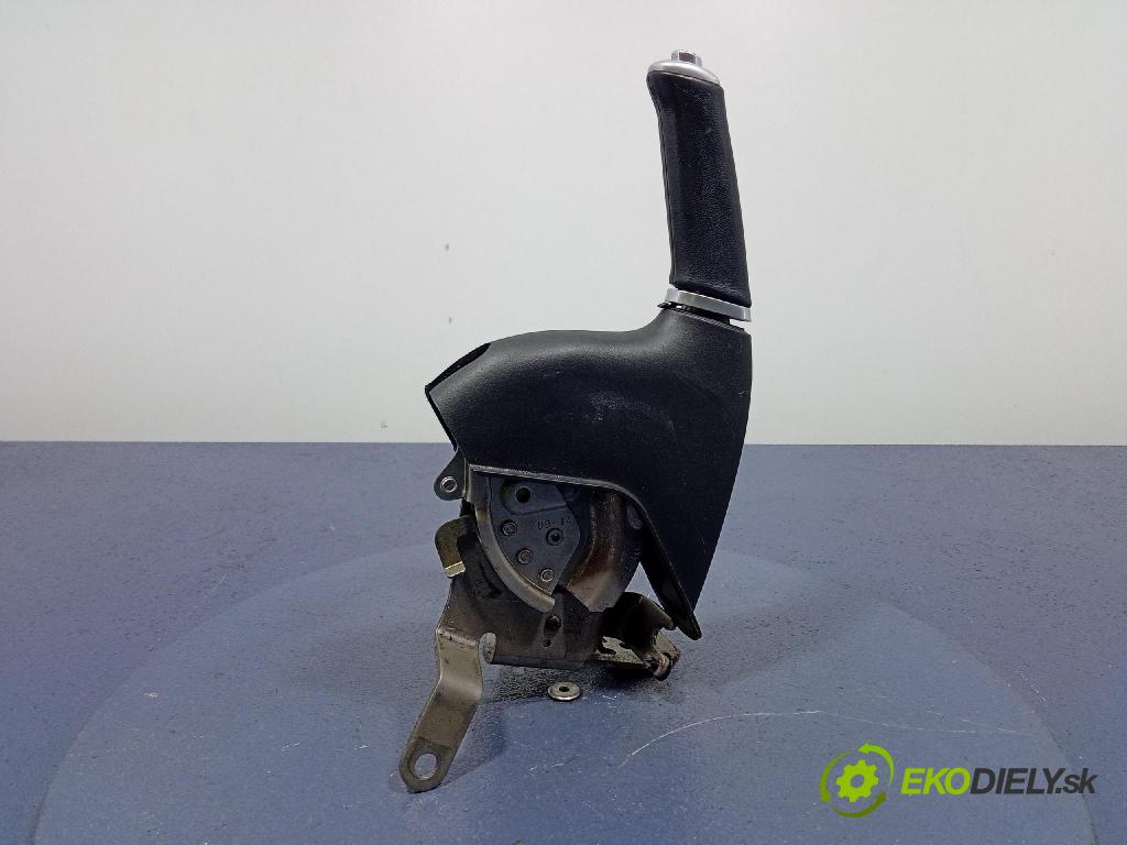 Ford Ecosport 2015 Páka: Brzda: Ručná: C1B1-2780-EB