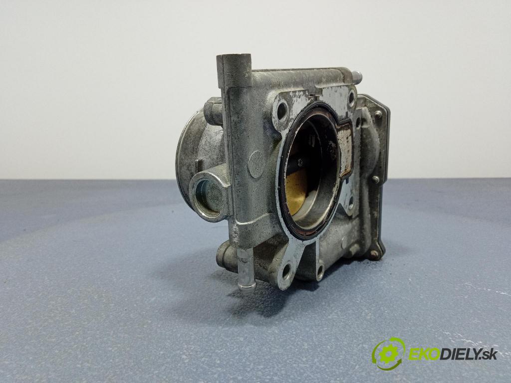 Mazda 5 2009 klapka L3R413640